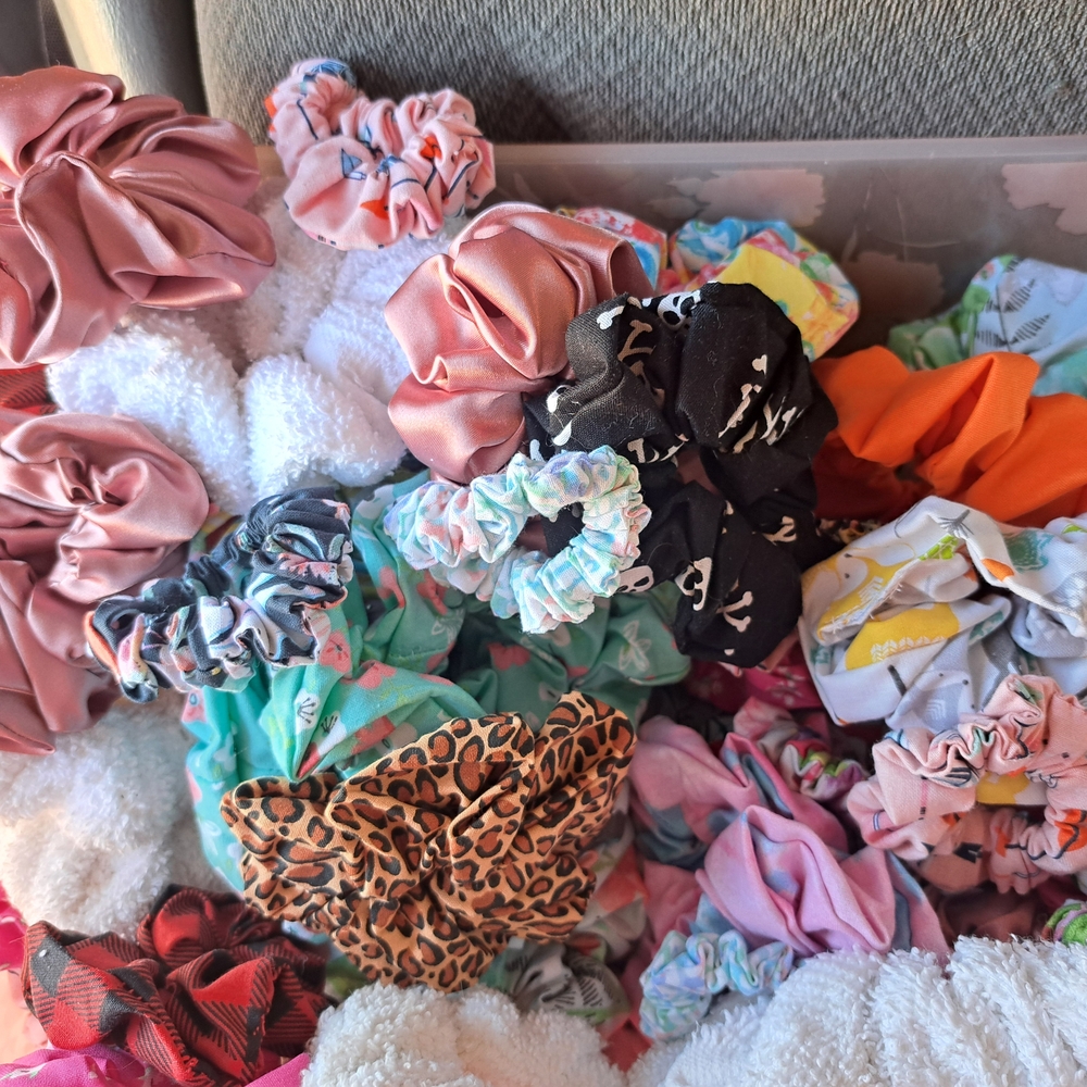Assorted Kids Scrunchies Set